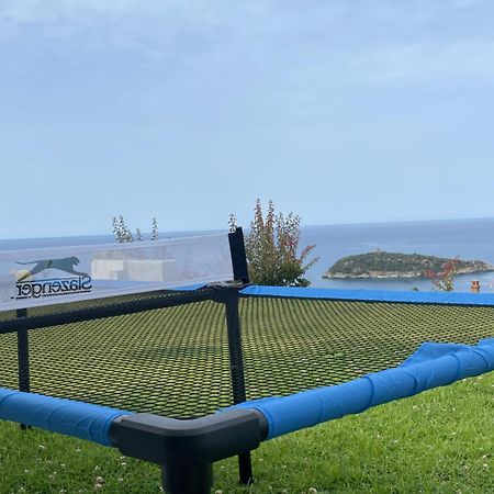 Luxury Villa Blue&Blanc Piscina A Sfioro Isola Диаманте Екстериор снимка